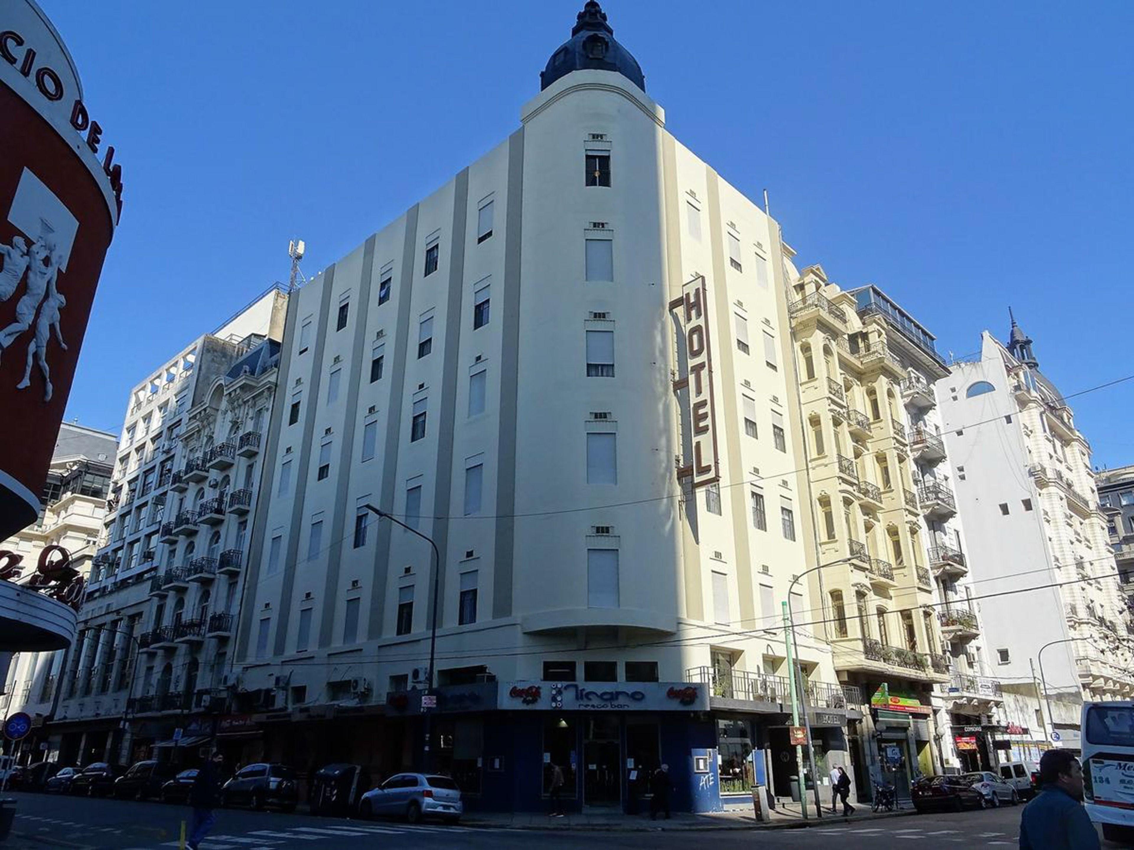 Hotel Plaza Roma — Fotos 1